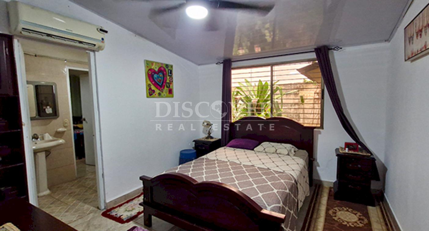 Semi-furnished house for rent in Las Colinas