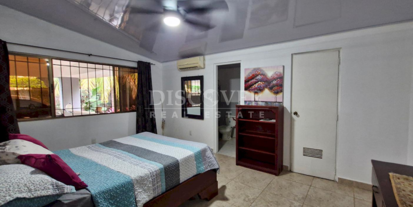 Semi-furnished house for rent in Las Colinas