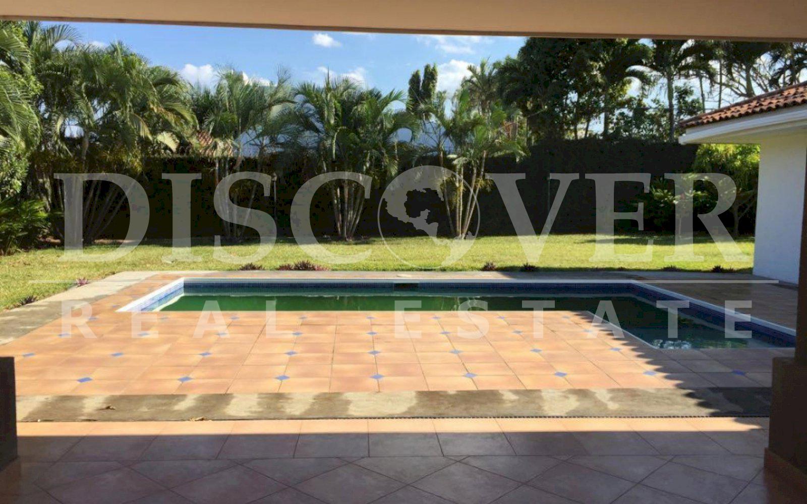 https://images.discovernica.com/propiedad/1600/1_178.jpg