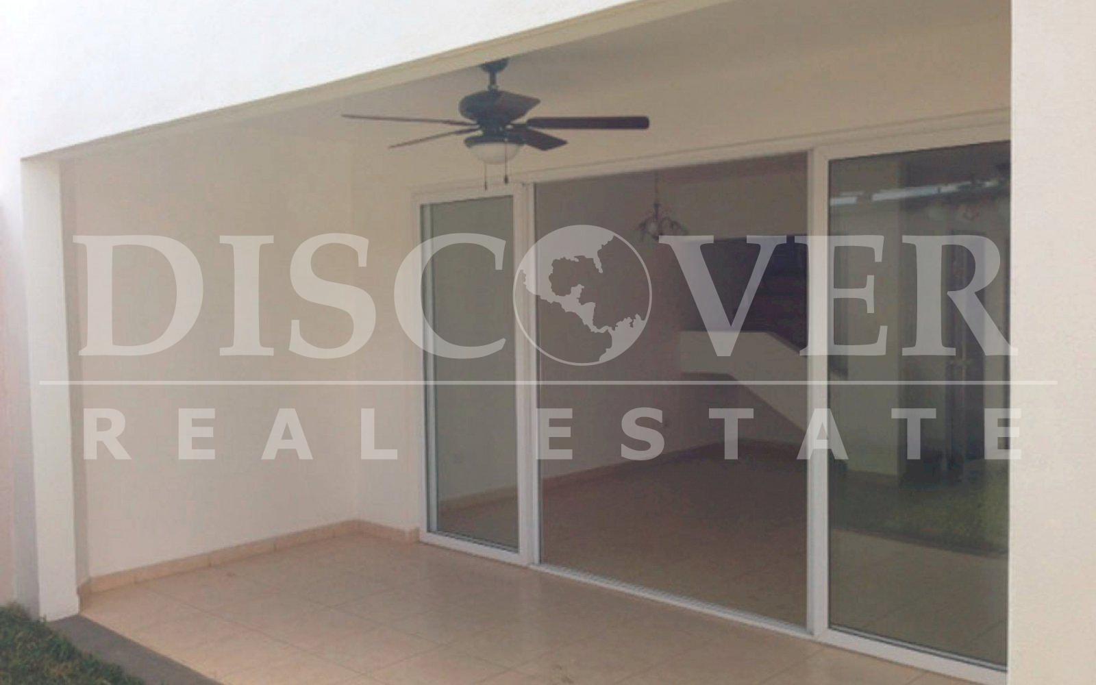  House for Rent located in Portal of the Colinas ID 7557