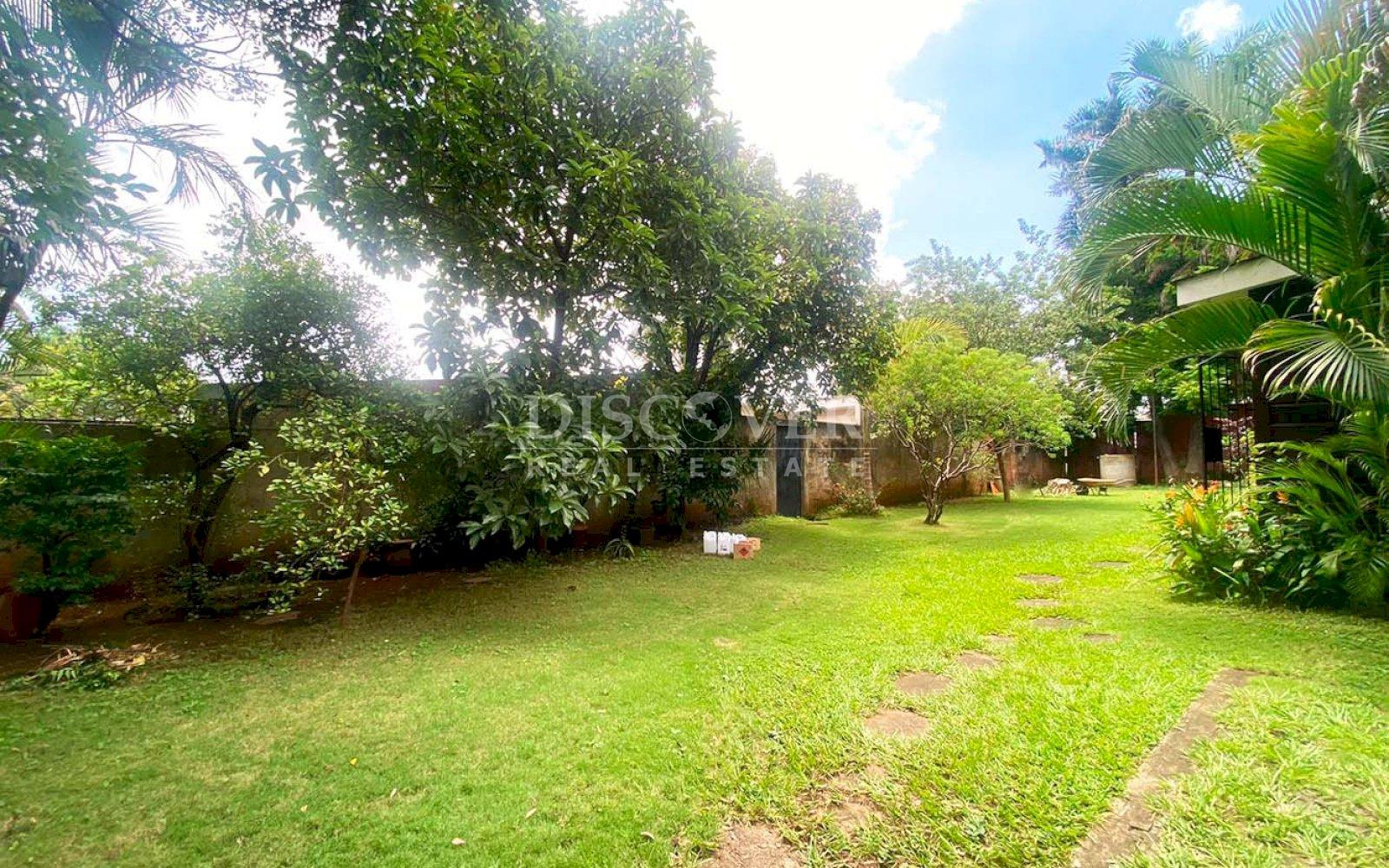  Lot for sale in Planes de Altamira