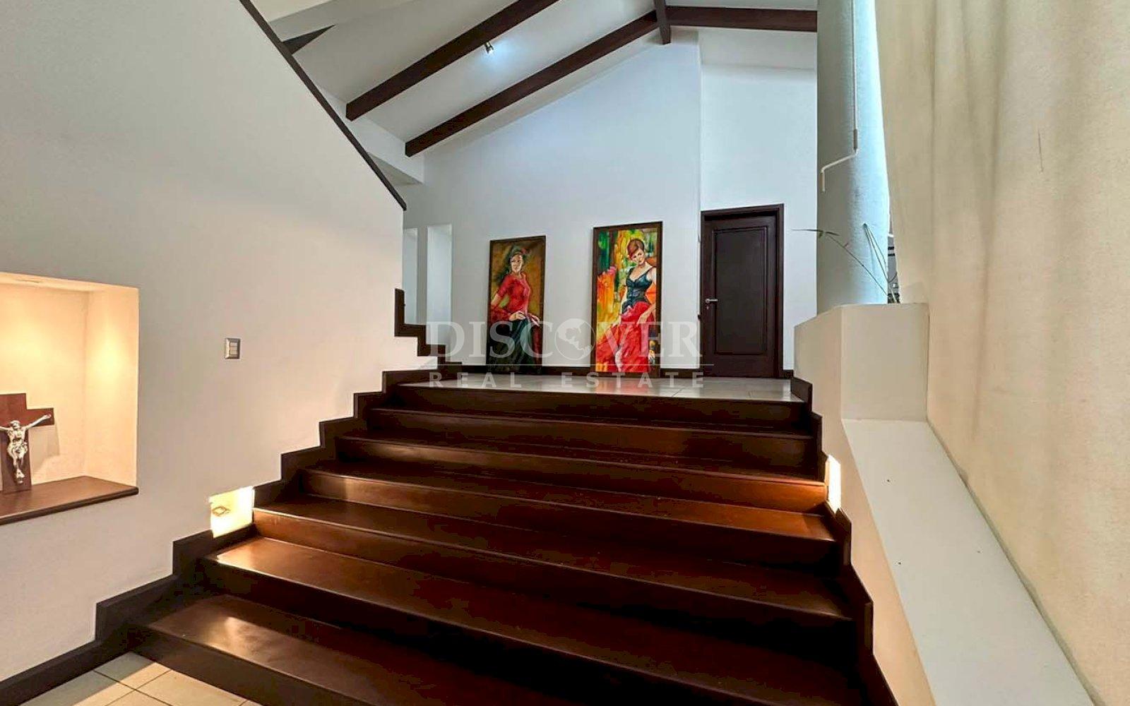  House for sale in Villa Fontana