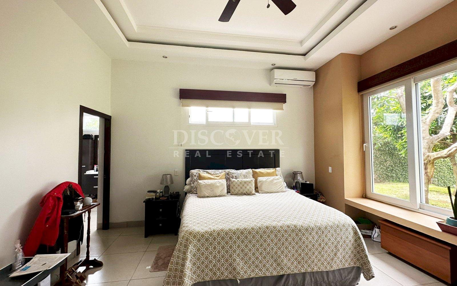  House for rent in Estancia de Santo Domingo.