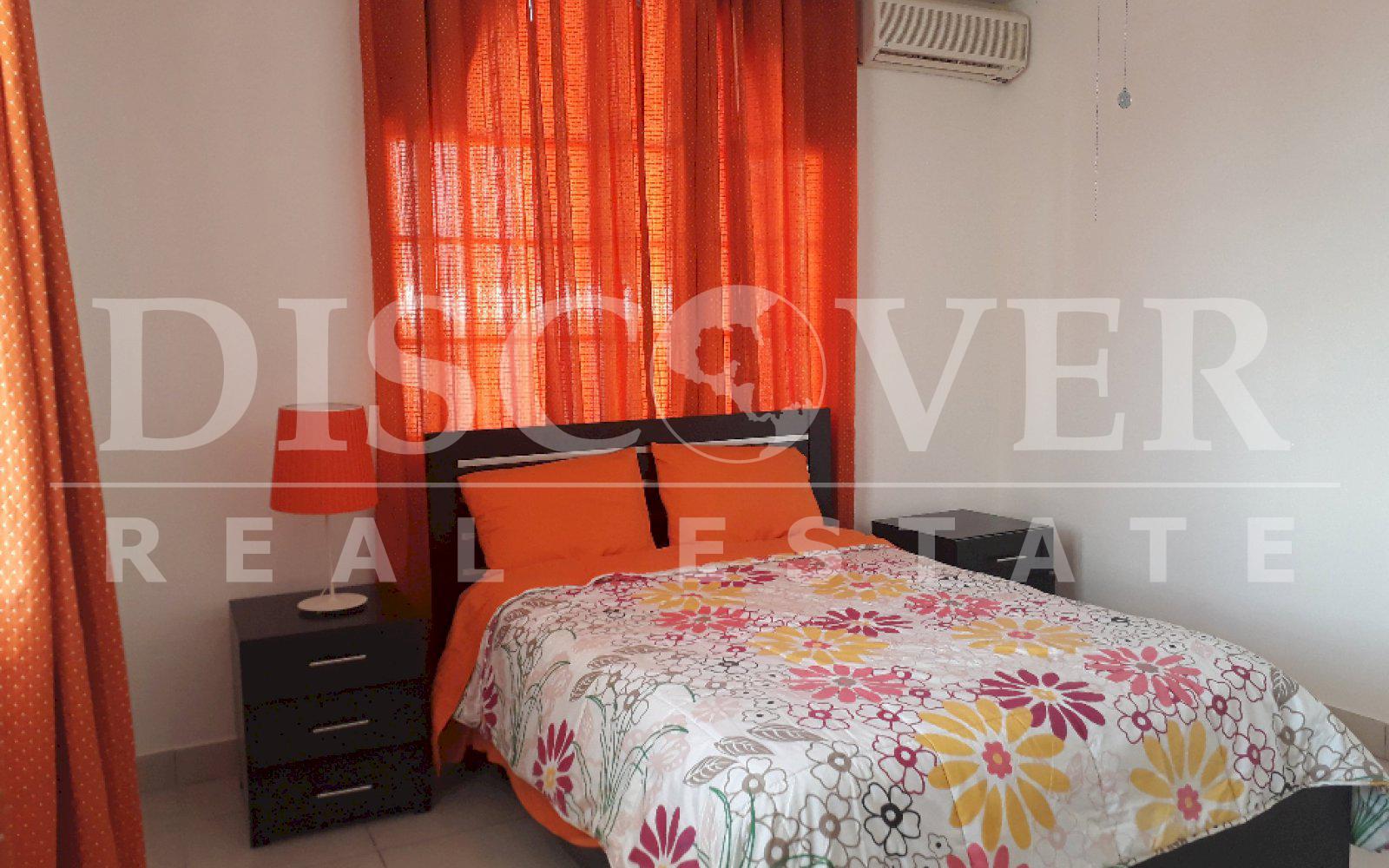  House for rent two floors in Lomas de Ticomo.