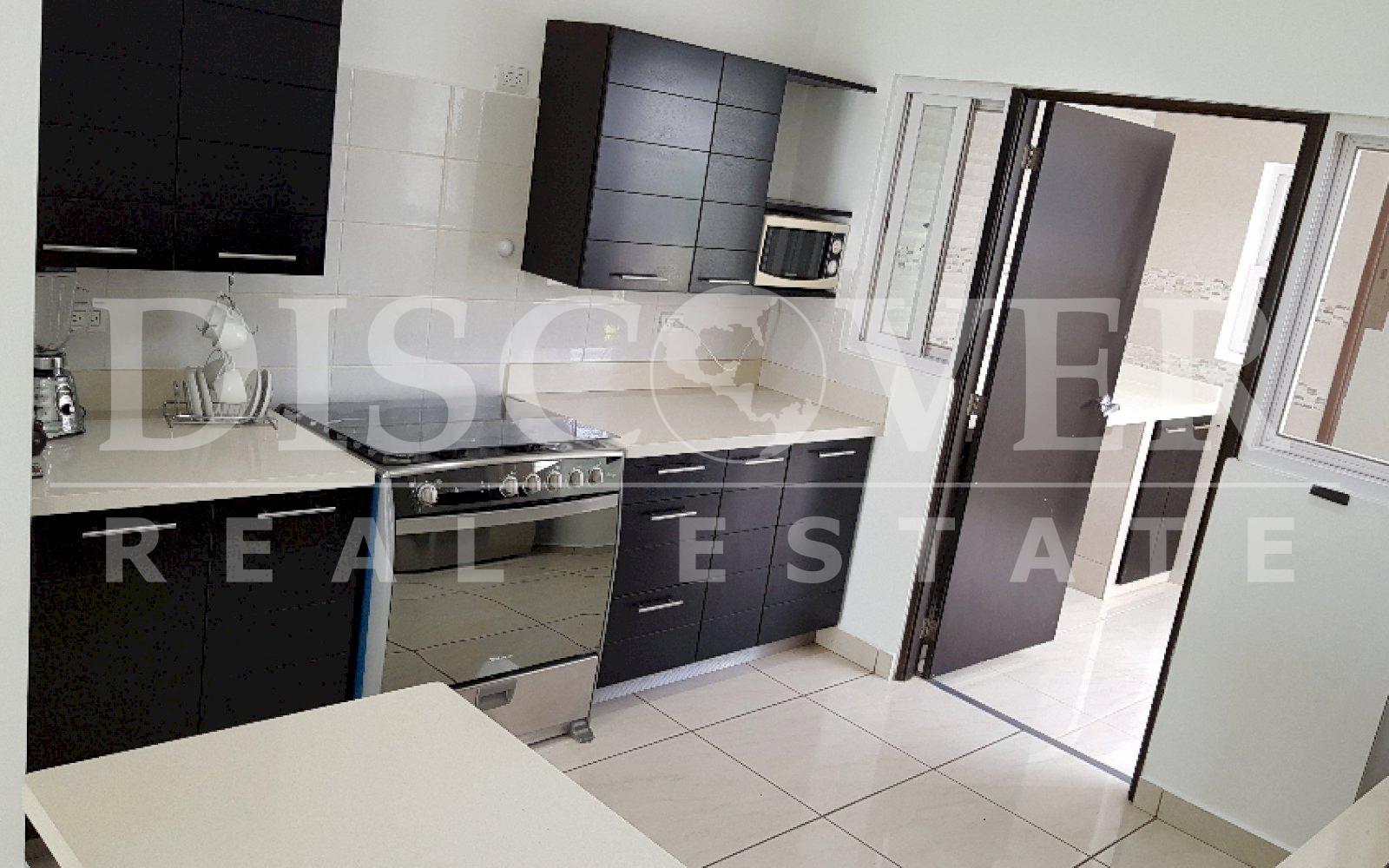 https://images.discovernica.com/propiedad/1600/20180718_104910.jpg