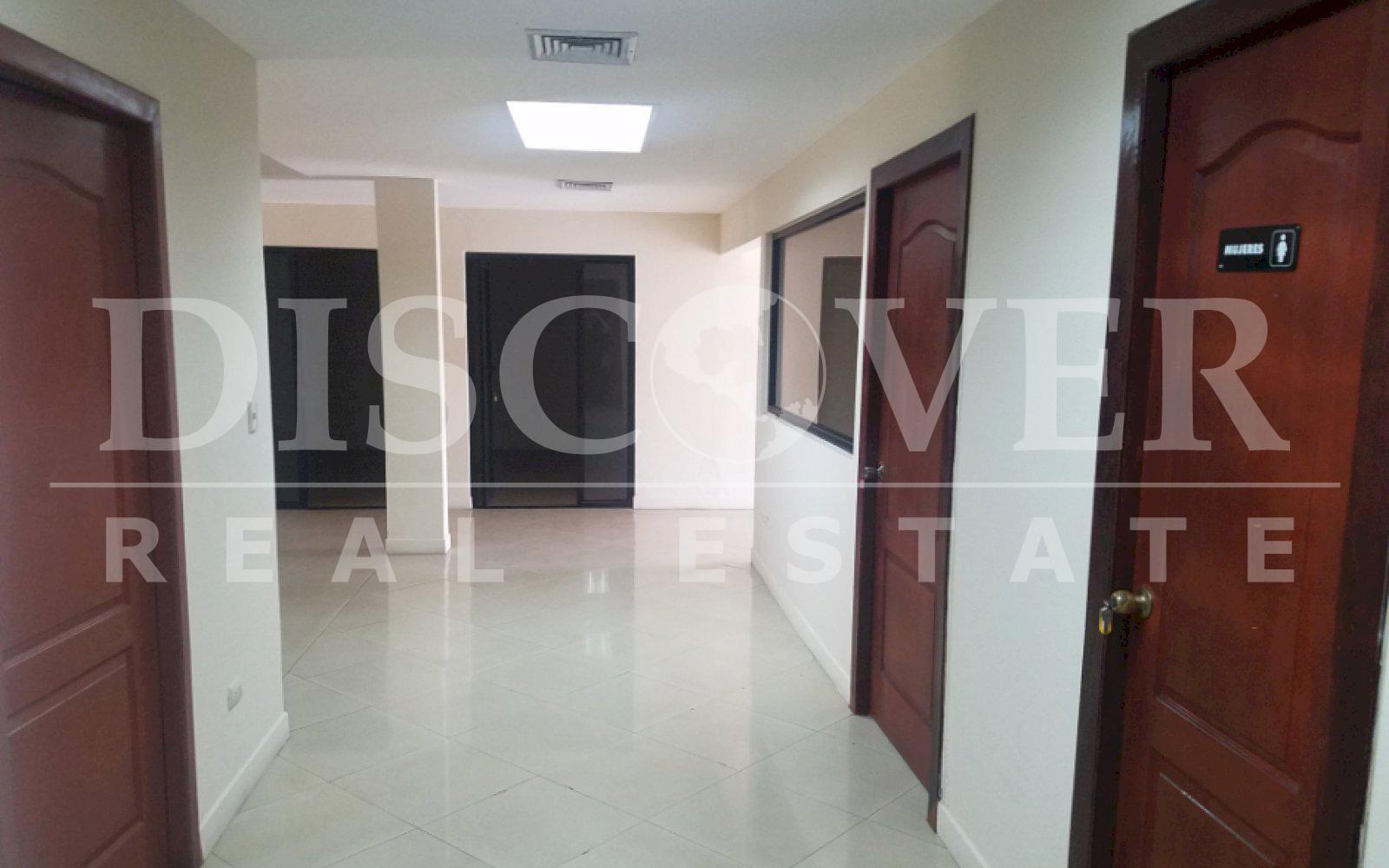 Large House for Rent suitable for Offices in Bolonia ID 12159
