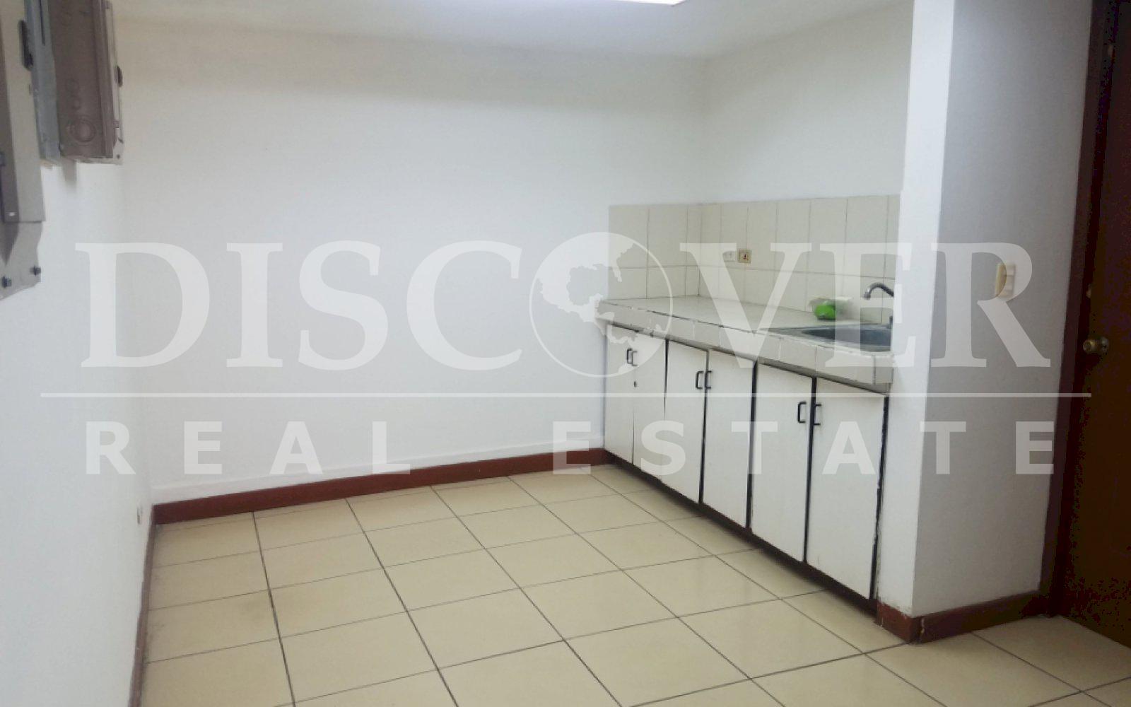 Large House for Rent suitable for Offices in Bolonia ID 12159