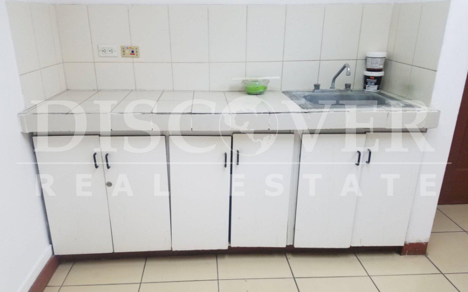 Large House for Rent suitable for Offices in Bolonia ID 12159