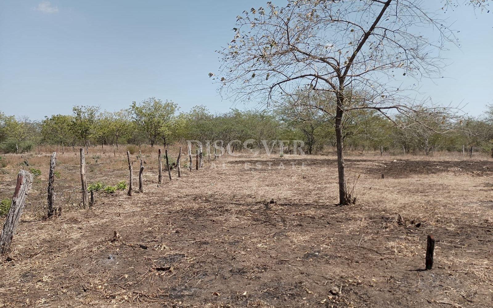  Beachfront land for sale in La Boquita