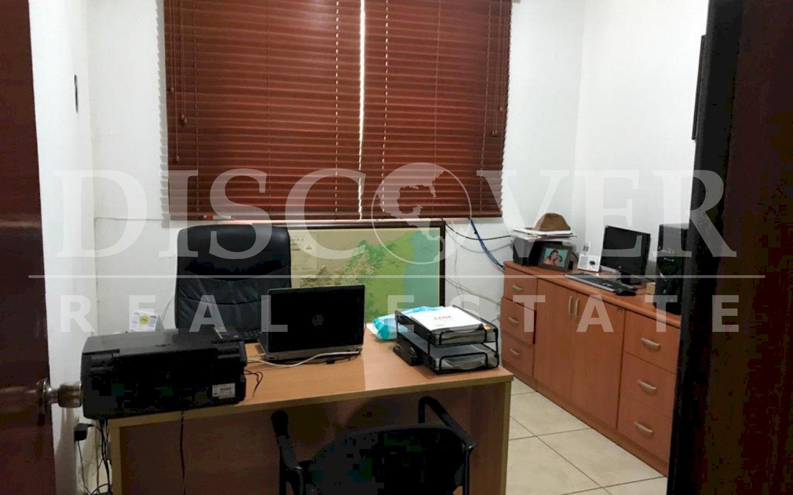  Beautiful House for Rent in Villa Fontana