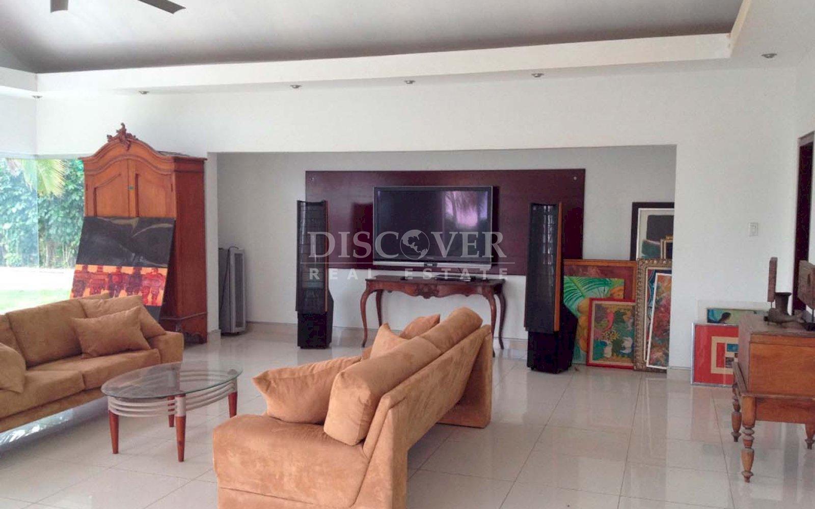 https://images.discovernica.com/propiedad/1600/2e3150b41ba943978d8d5baf9024d52e.jpg