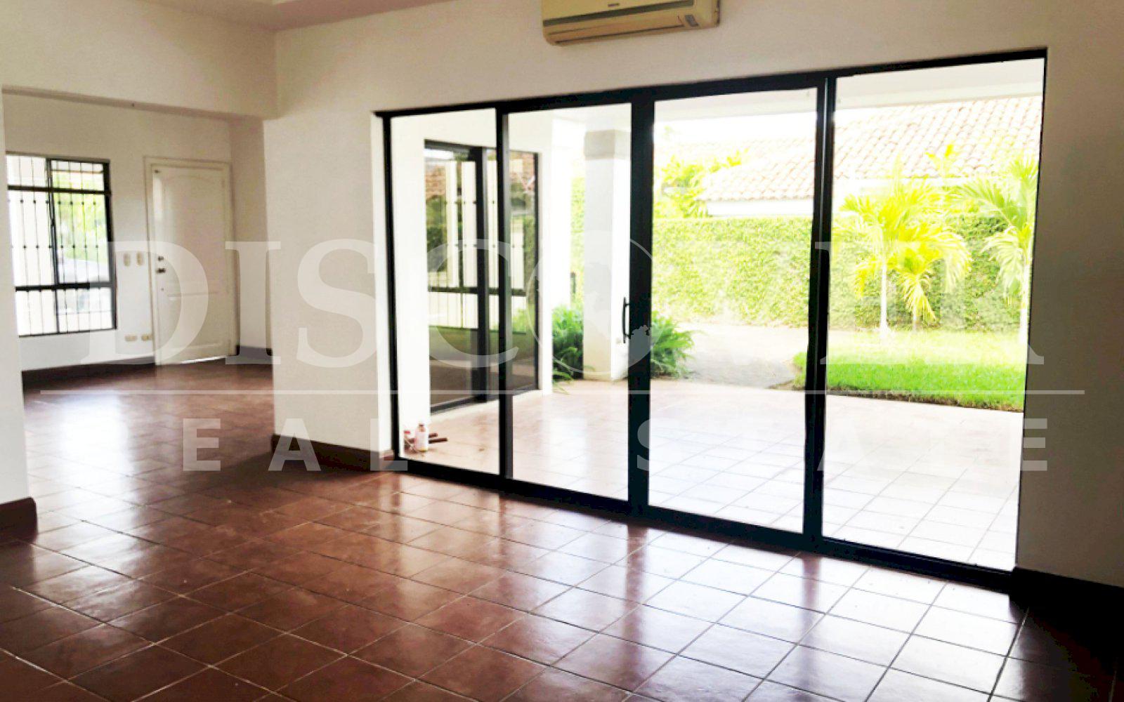 https://images.discovernica.com/propiedad/1600/34tq34grgerg.jpg