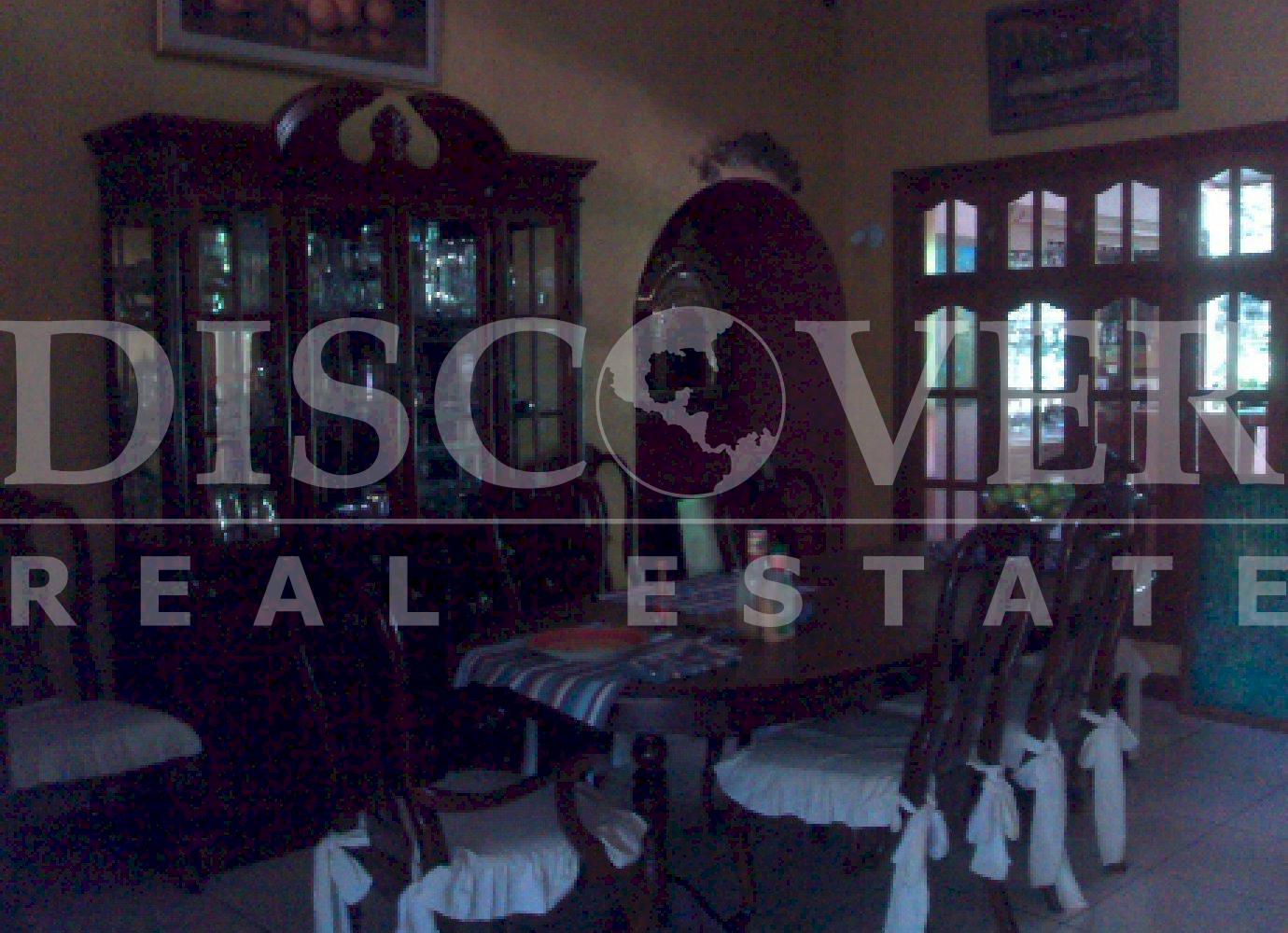  House for rent in Villa Fontana.