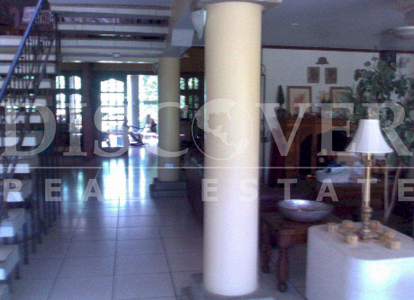  House for rent in Villa Fontana.