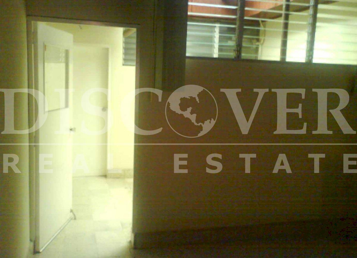  Apartment for rent in Granada.