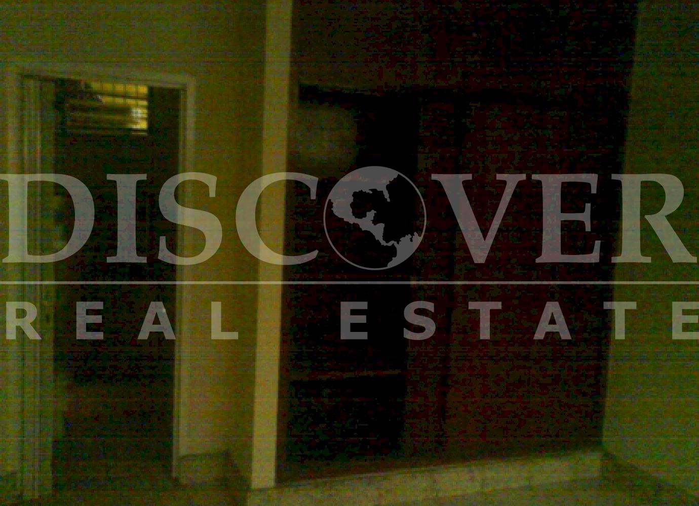  Apartment for rent in Granada.