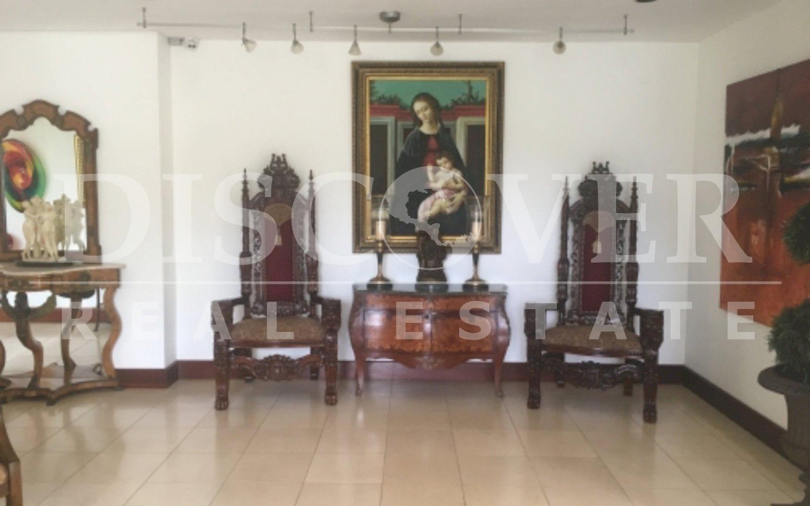  Beautiful House with large gardens, pool for Rent in Ticomo Sur ID 12004