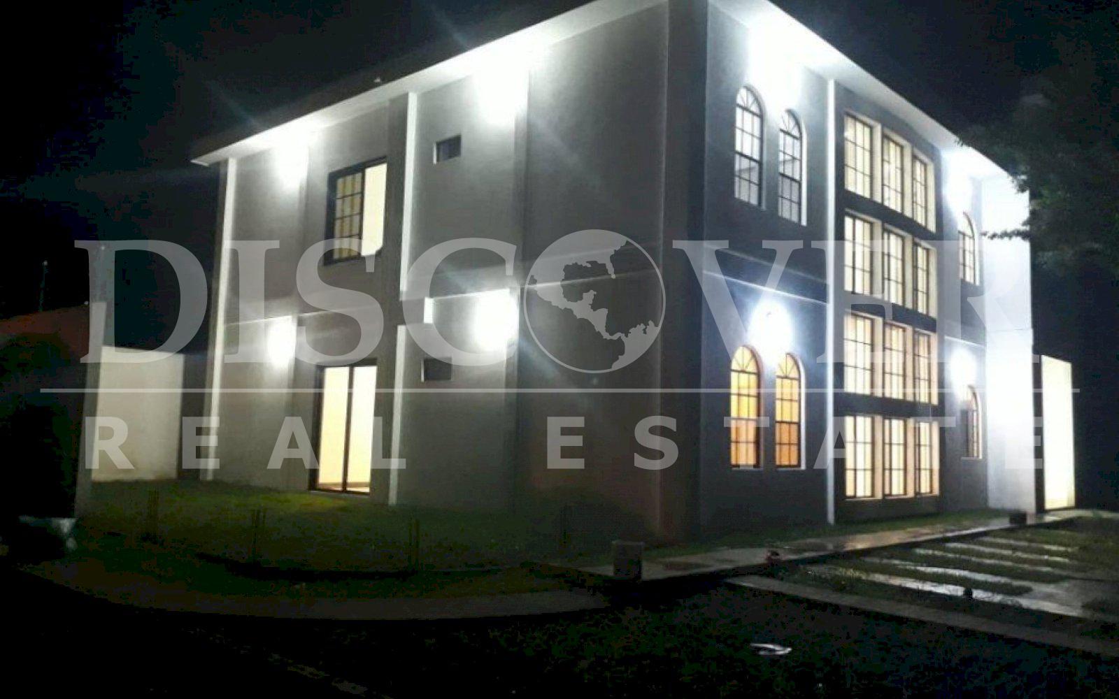 https://images.discovernica.com/propiedad/1600/3_66.jpg