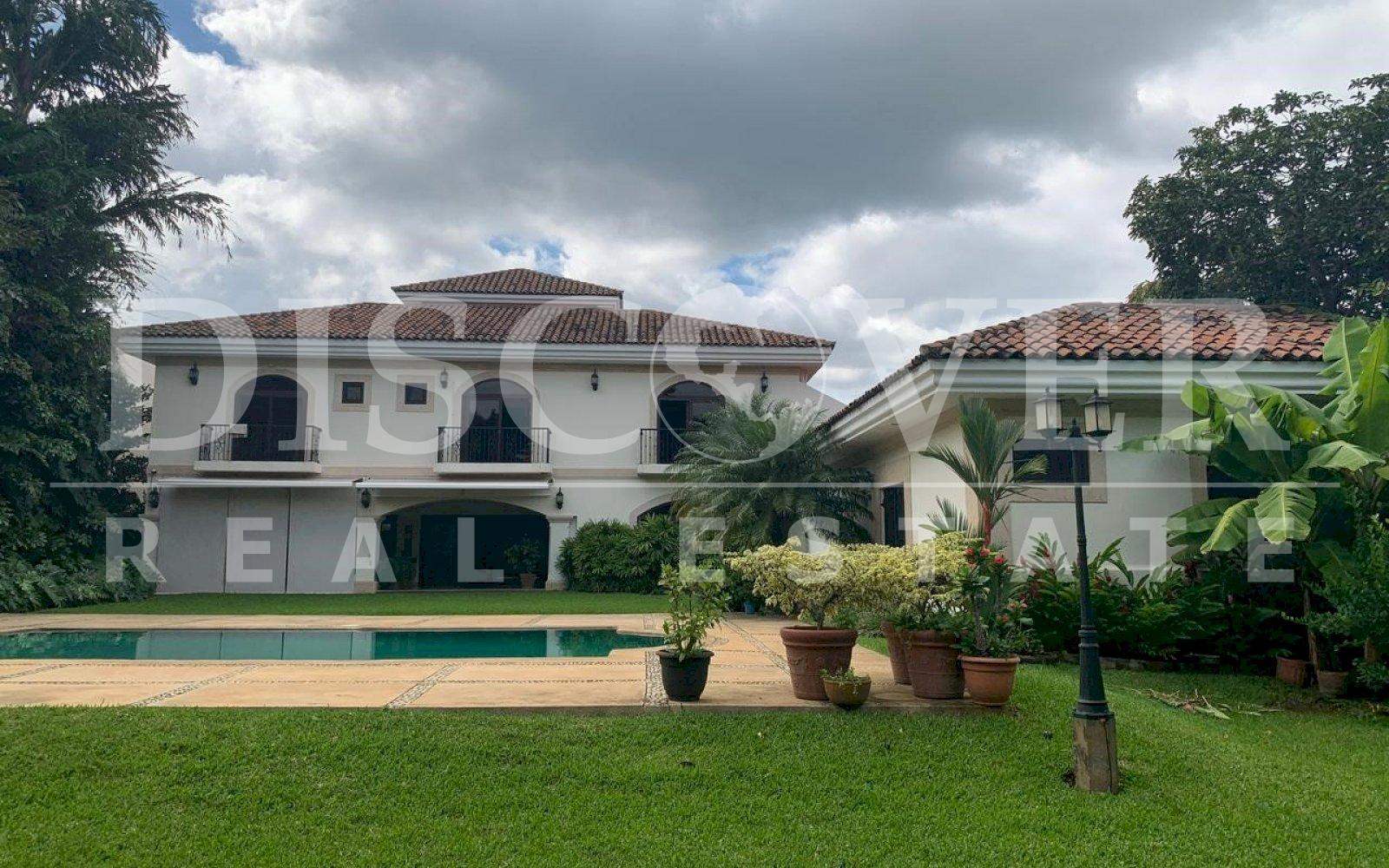 https://images.discovernica.com/propiedad/1600/3r324r3wfwgqg.jpg