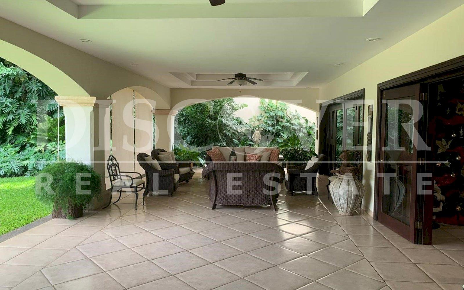 https://images.discovernica.com/propiedad/1600/3r4t34twfwefwgrg.jpg
