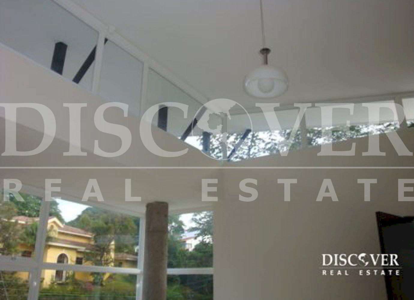 https://images.discovernica.com/propiedad/1600/4200g8.jpg