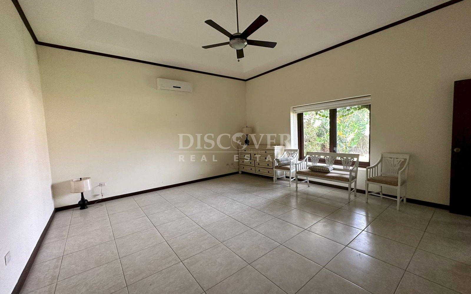 https://images.discovernica.com/propiedad/1600/437d6e20_9e19_47db_9c27_7cdf1b59458a.jpg