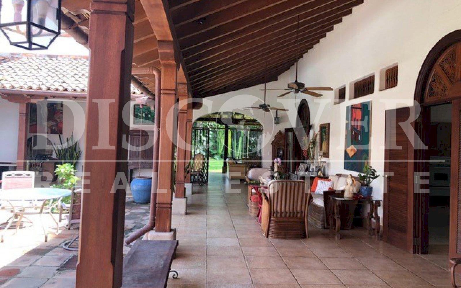 https://images.discovernica.com/propiedad/1600/45645h4thtyh.jpg