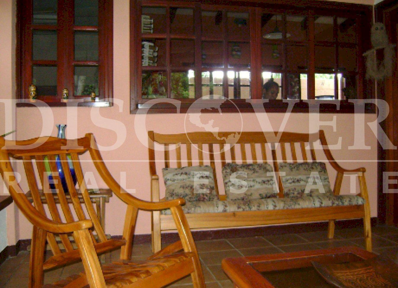 https://images.discovernica.com/propiedad/1600/4954.jpg