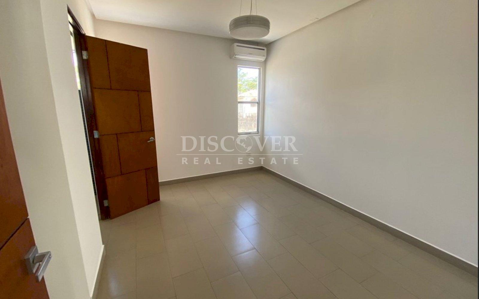 https://images.discovernica.com/propiedad/1600/4t45ergegwh.jpg