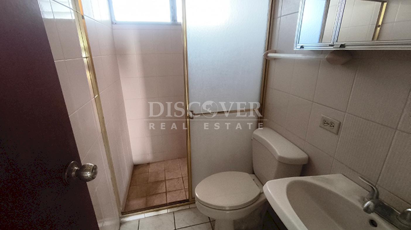  Spacious house for rent in Villa Fontana