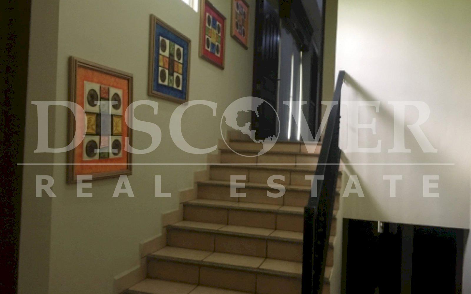 https://images.discovernica.com/propiedad/1600/523F6B6C_209A_4CBA_B9E2_E840FED8FB2E.jpeg