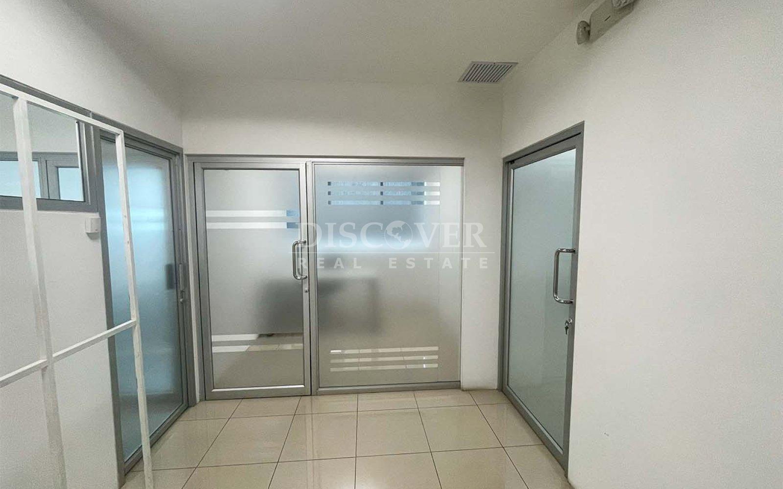  Office module for sale/rent in Invercasa Building