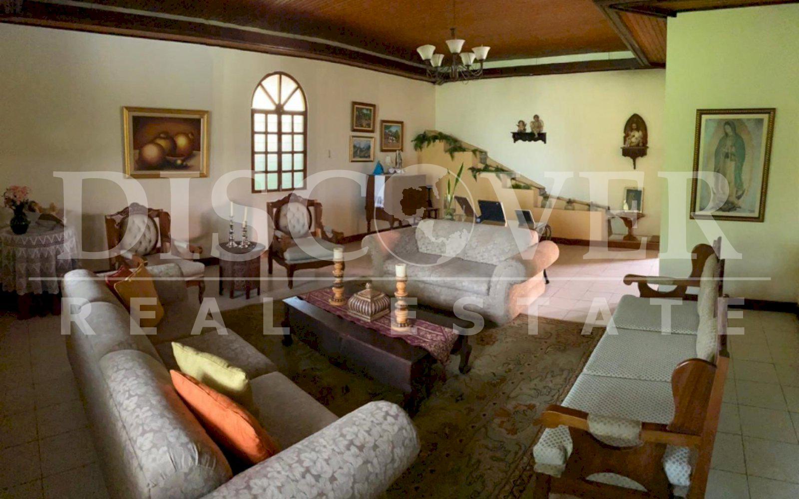 https://images.discovernica.com/propiedad/1600/5f44rcf2r3c.jpg