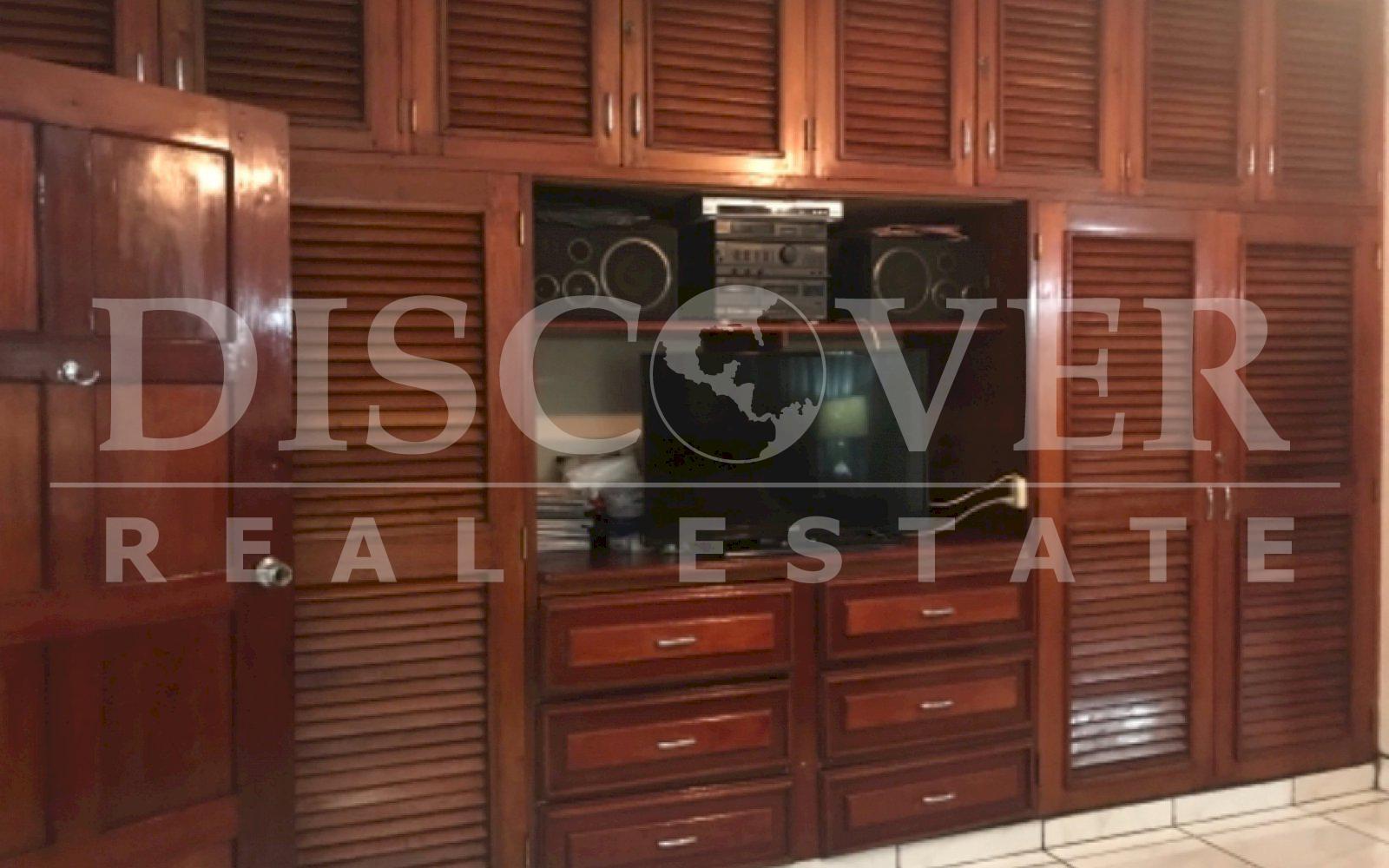  Rent of house in Residential Bolonia, 628 meters of construction.