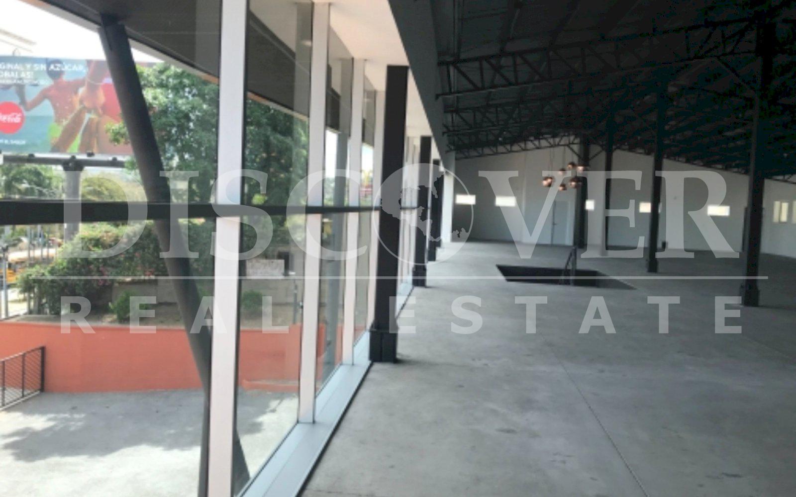  Commercial Building for Rent in front of Metrocentro ID 11496