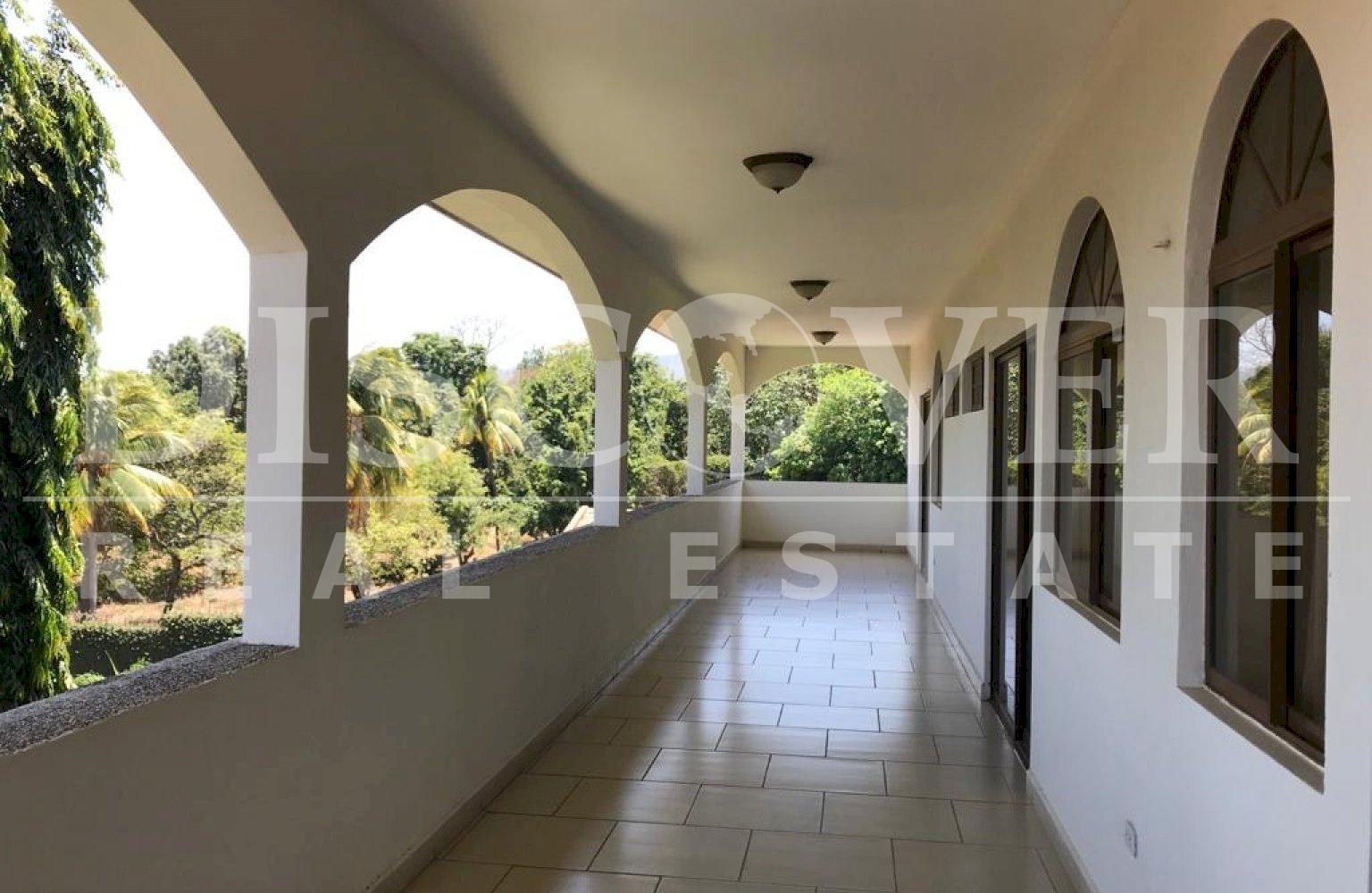 https://images.discovernica.com/propiedad/1600/6E9044B4_B0AF_4831_A948_0D99C21063C9.jpeg