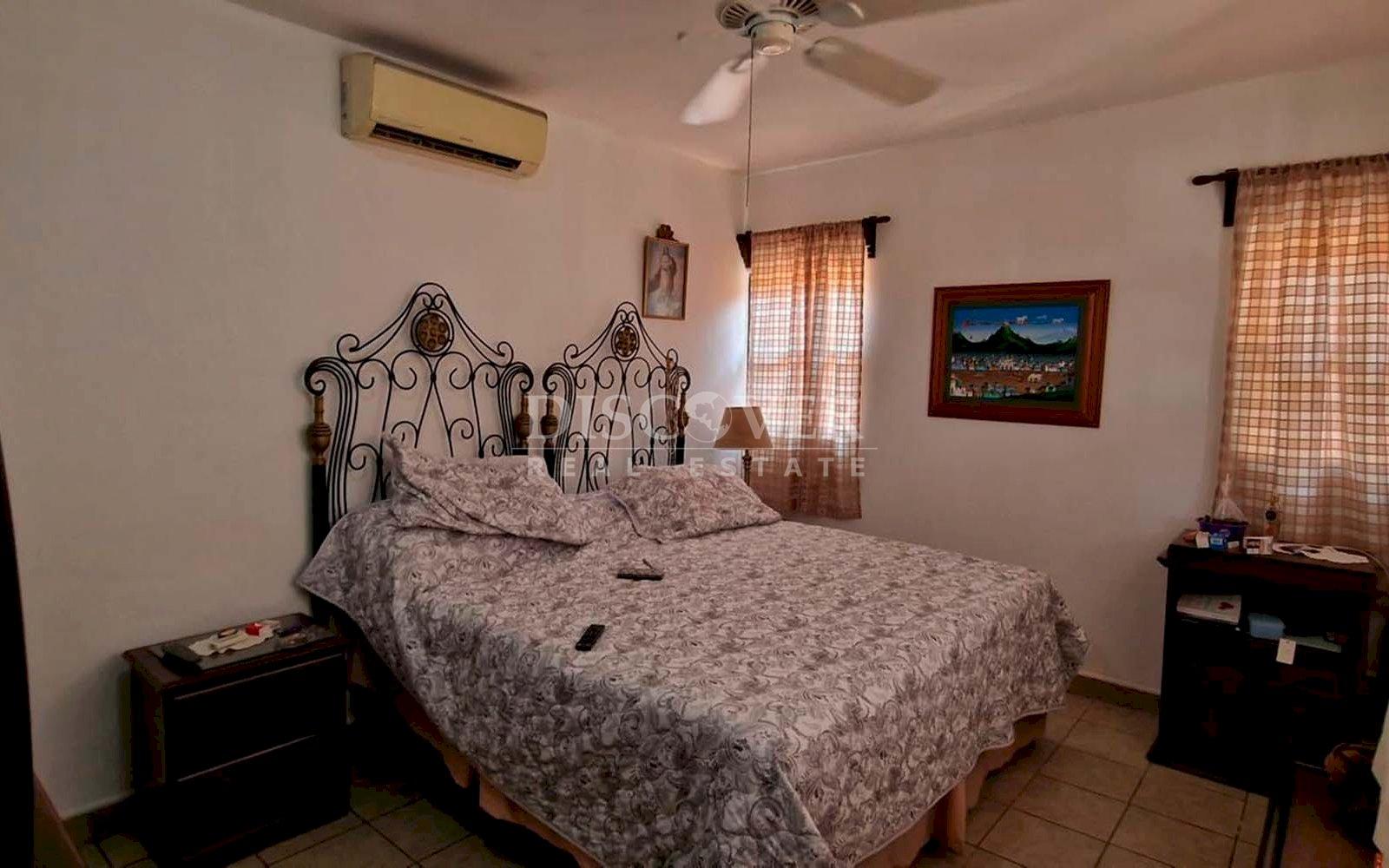  House for sale in Bolonia