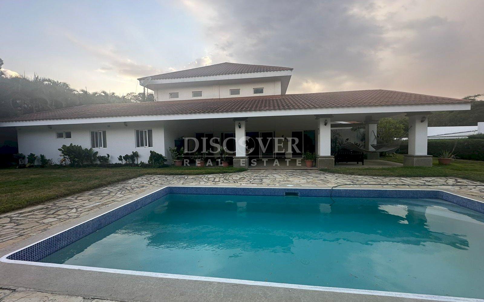 https://images.discovernica.com/propiedad/1600/6ea0e6d3_a8dd_42dc_a6a1_14a42b8393de.jpg