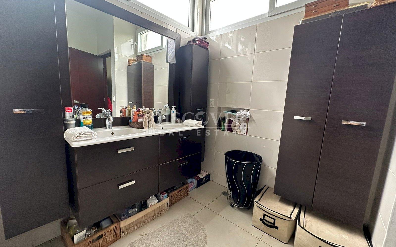  House for rent in Estancia de Santo Domingo.