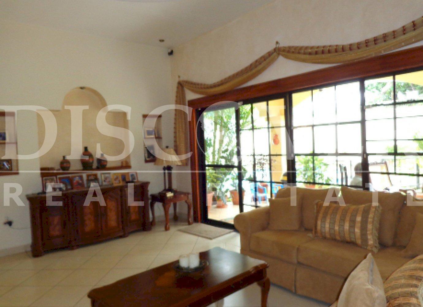 https://images.discovernica.com/propiedad/1600/7402_5_.jpg