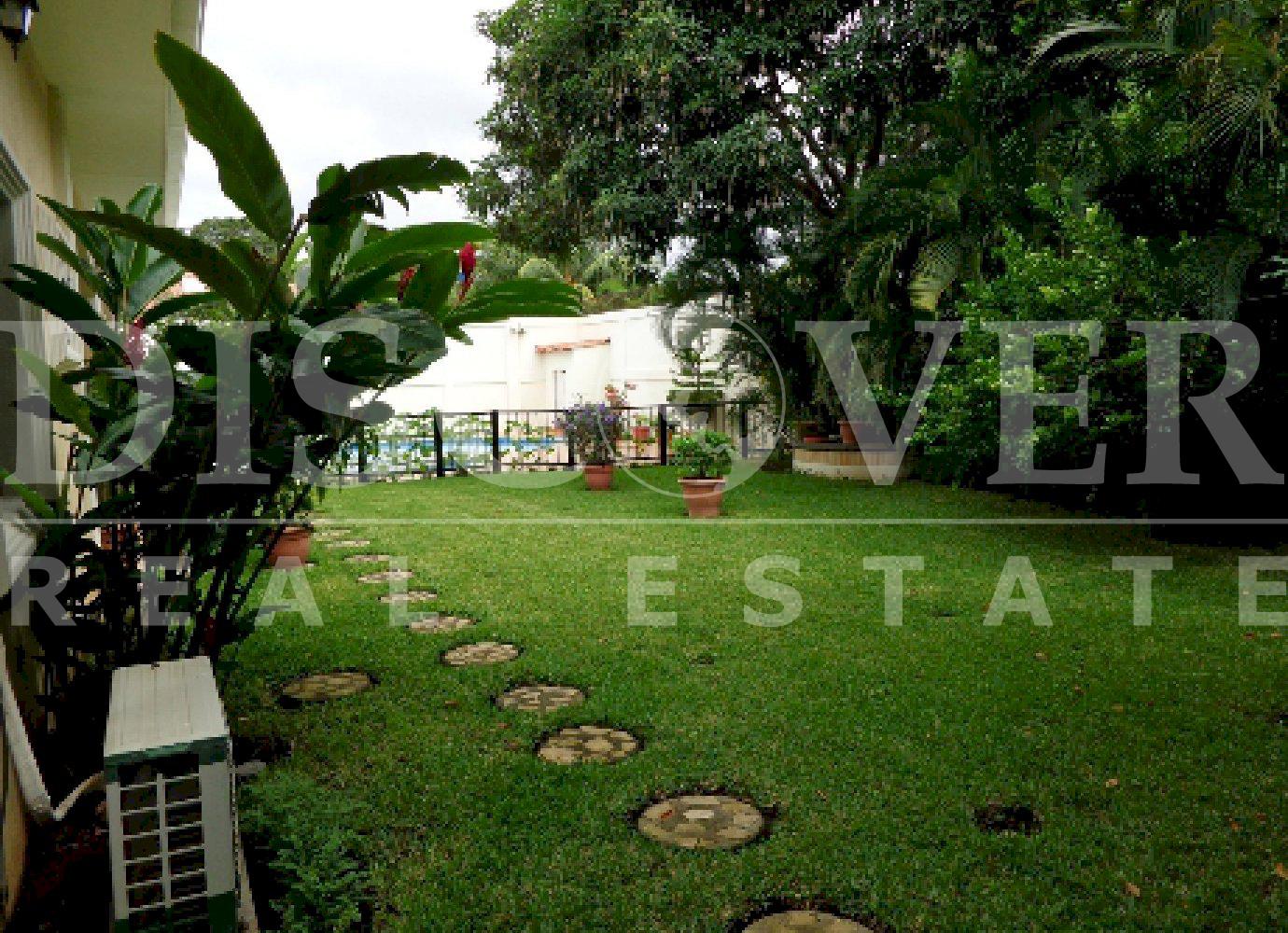 https://images.discovernica.com/propiedad/1600/7402_7_.jpg
