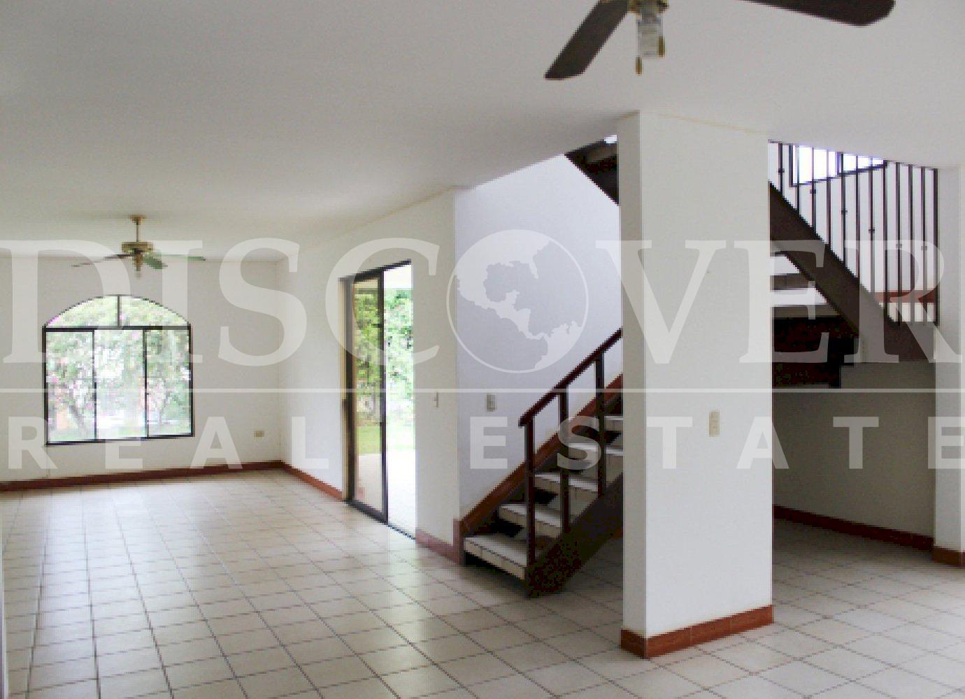 House for Rent in Lomas de Notre Dame ID 7420