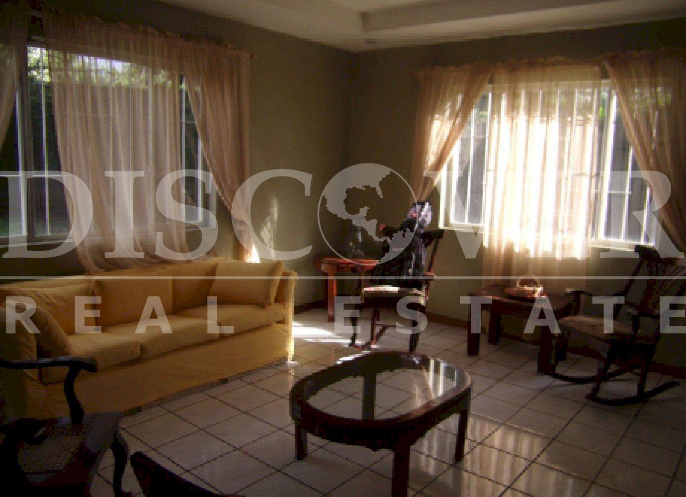  House for Sale in Lomas de San Juan ID 7445