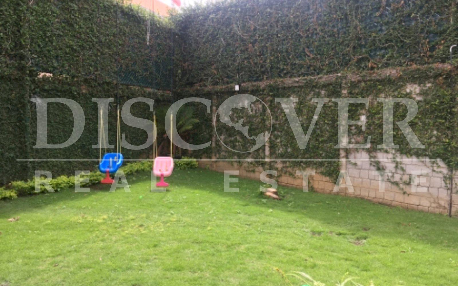  Modern house two floors in condominium in Las Colinas.