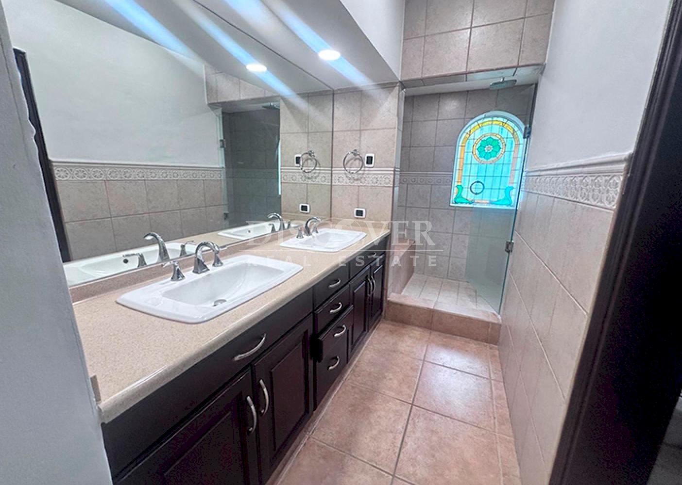 House with a pool for rent in Santo Domingo