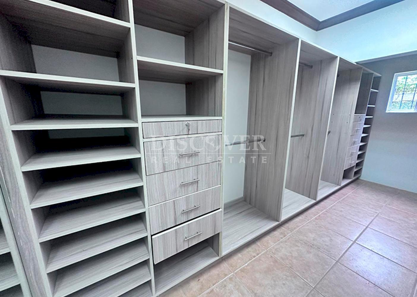 House with a pool for rent in Santo Domingo