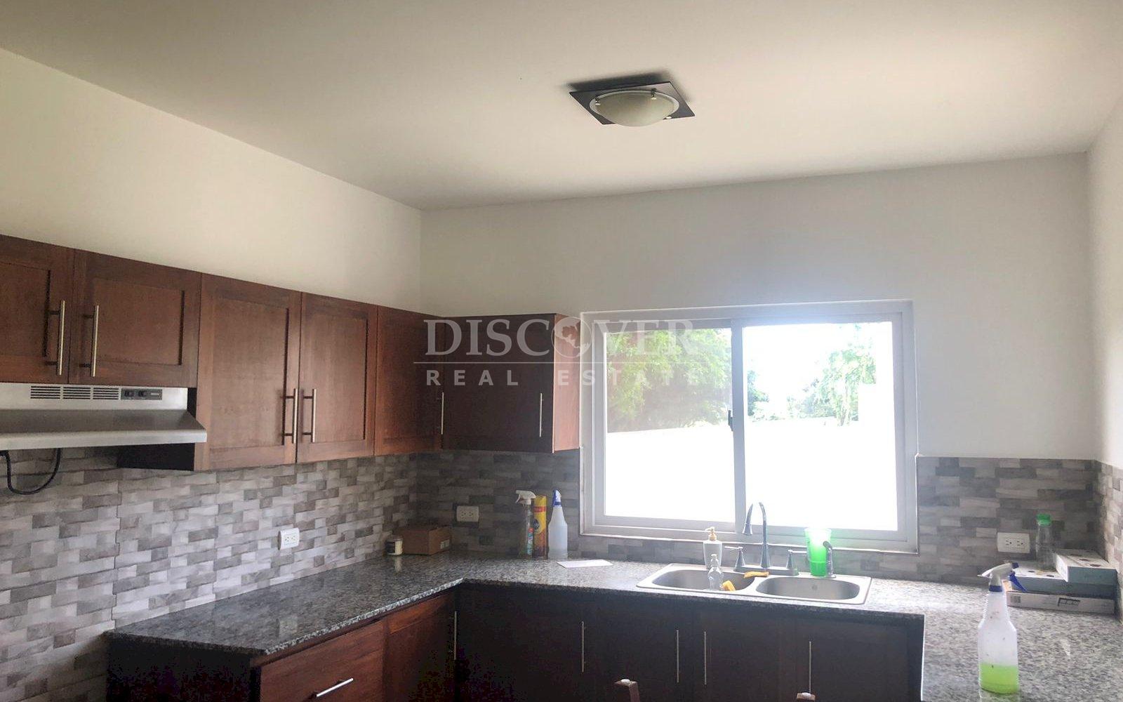  House for Rent in Colinas de Santa Cruz