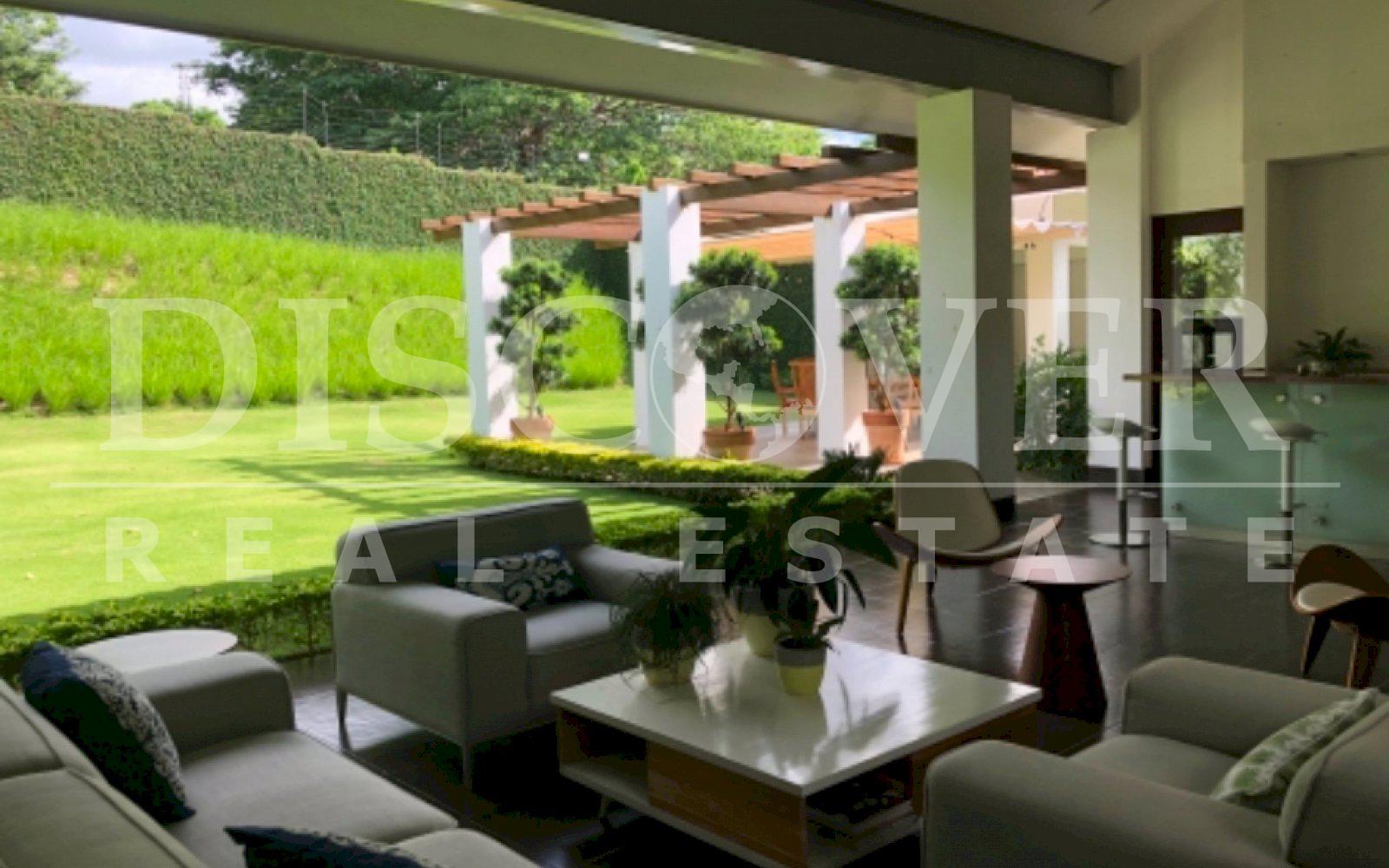 https://images.discovernica.com/propiedad/1600/B1C462C9_CDB5_401B_A3CE_4433E6D9C6C4.jpeg