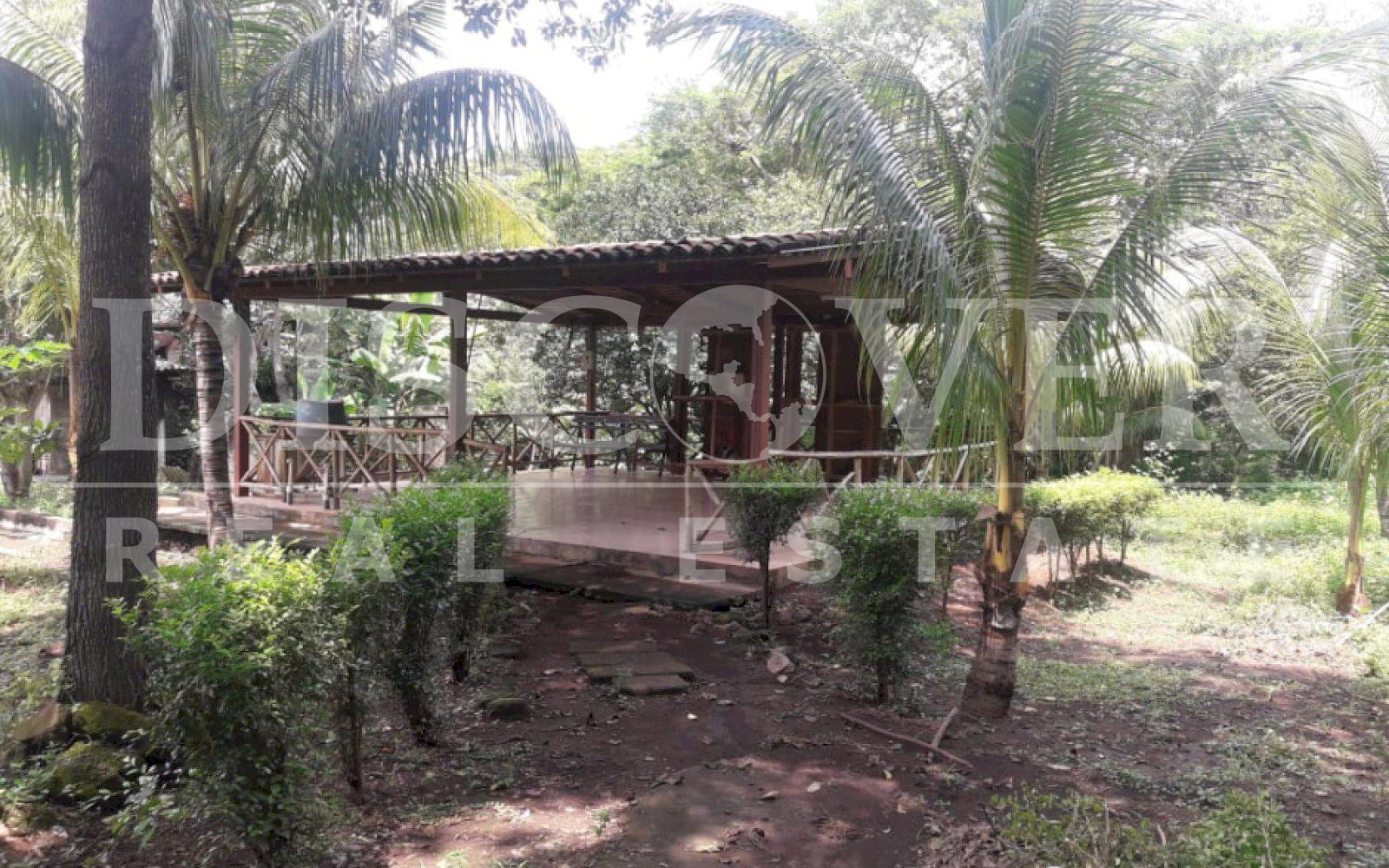 https://images.discovernica.com/propiedad/1600/BB311476_254A_40A6_8702_D3AE467F1256.jpeg