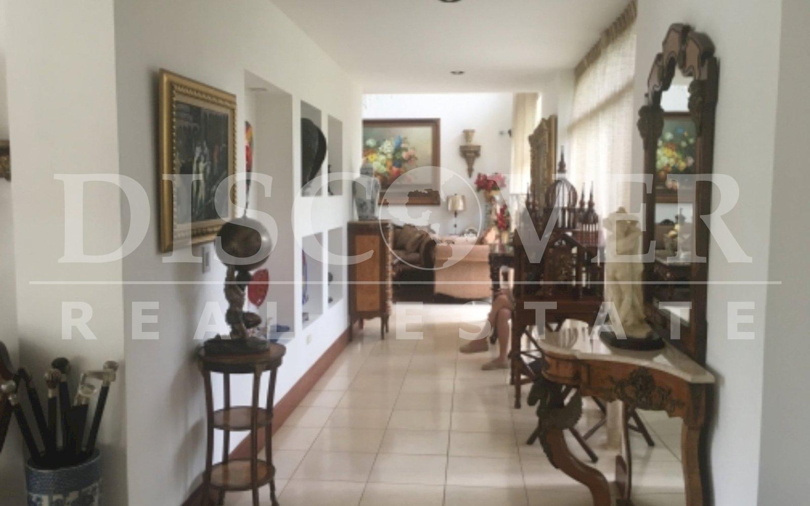  Beautiful House with large gardens, pool for Rent in Ticomo Sur ID 12004